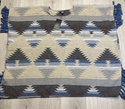 L&B Poncho Women Gray Aztec Blanket Tribal Boho Fringe Shawl Wrap Medium - Image 1 of 4
