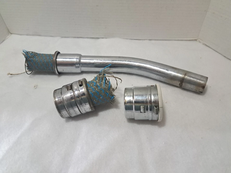 老式electrolux弧形棒和接头从软管耦合器切割 — 第 1/4 张图片