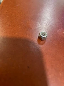 MUTTERN FÜR STIHL 9212 421 0700 MENGE 2 PRO KAUF - Bild 1 von 3