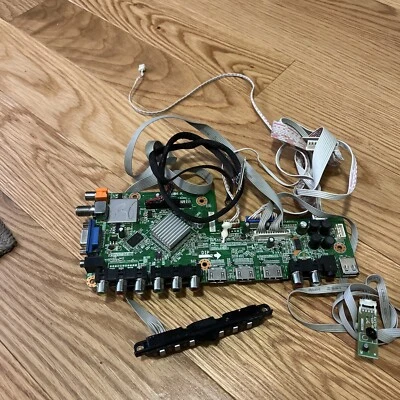 Placa principal Westinghouse 1112H1798 (CV318H-K) para VR-3236 + IR + BTN + cables Foto 1 de 3