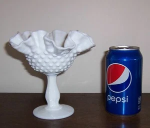 Plato/tazón/compote pedestal Hobnail - borde con volantes engarzado - ¿Fenton? - Imagen 1 de 4
