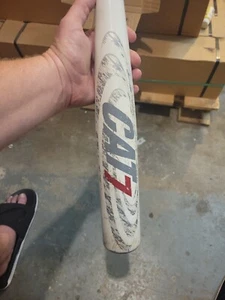 Marucci CAT 7 33/23  AZ4X AV2 2 5/8  Baseball Bat(-8) USSSA Model MCBC7 - Picture 1 of 3
