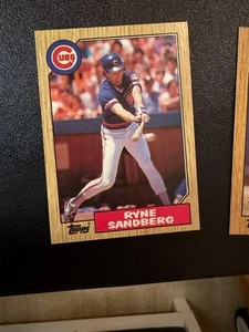 1987 TOPPS MLB BASEBALL CARD CHICAGO CUBS RYNE SANDBERG #680 - Picture 1 of 1