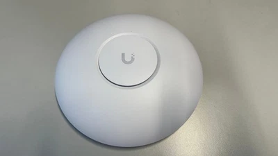 Ubiquiti UniFi Access Point U7-Pro-Max WiFi 7 Tri-Band 9.3 Gbit 2.5 Gbit Eth PoE - Bild 1 von 4