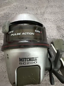 Vintage Mitchell SpiderCast SC200 Pulse Action casting reel - Picture 1 of 3
