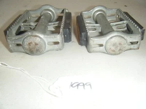 SCHWINN RAT TRAP PEDALS #1999 VARSITY CONTINENTAL... - Picture 1 of 5