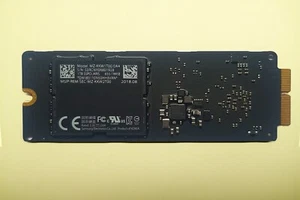 Apple 1Tb PCIe NVMe Flash Storage SSPOLARIS MZ-KKW1T00/0A8 2020 - Picture 1 of 4
