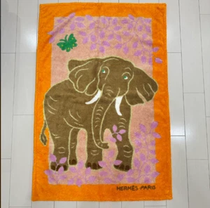 HERMES Beach Towel 63cm(24in) × 93cm(36in) Without BOX - Picture 1 of 8