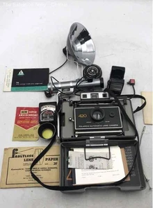 Polaroid 420 Black Automatic Land Camera With Case And Accessories - Picture 1 of 7
