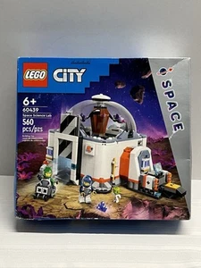LEGO City Space Science Lab 60439 560 Pieces Exploration Alien / Free Shipping  - Picture 1 of 10