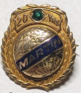 10K Gold Martin Aircraft 20 Year Service Pin Engraved C.E. Hibbs - Picture 1 of 5