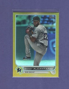 2022 Topps - Gold Foil - #606 - Sandy Alcantara - Miami Marlins - Picture 1 of 2