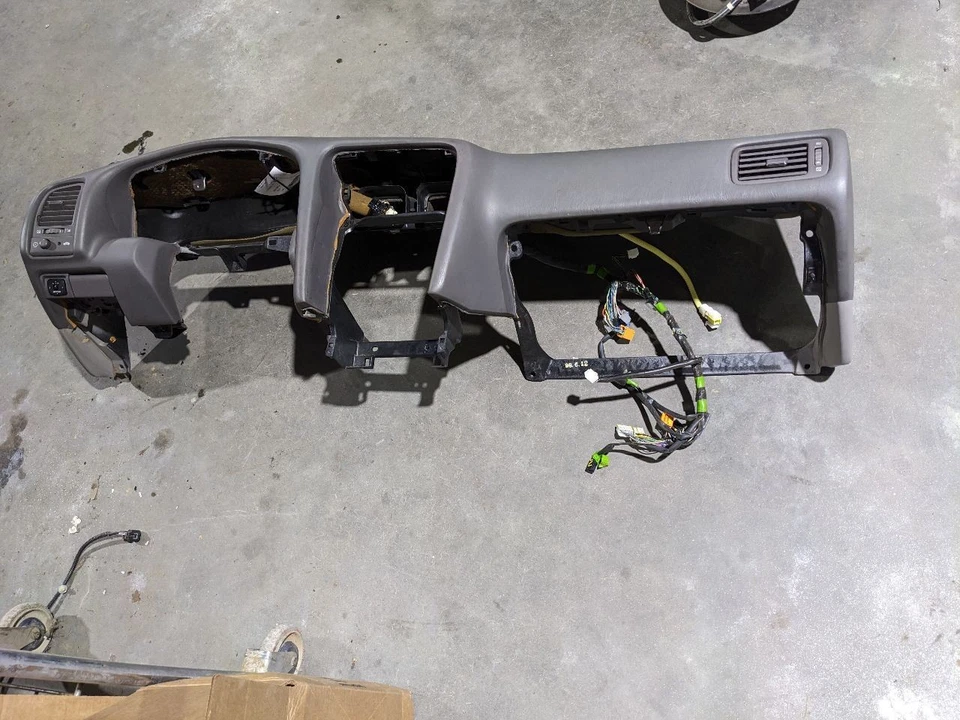 Panel de tablero compatible con 98-00 LEXUS GS300 1176532 Foto 1 de 4