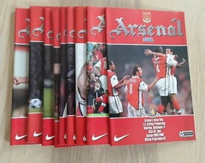 Arsenal 1999/2000 Selection of Home Premiership Programmes select from menu - Picture 1 of 10