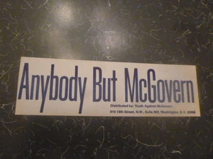 Pegatina parachoques campaña presidencial George McGovern Youth Against 1972  - Imagen 1 de 4