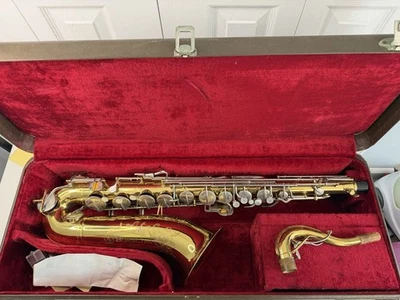 Saxofón tenor Buescher 400 “Top Hat & Cane” – Impresionante ejemplo vintage Foto 1 de 4