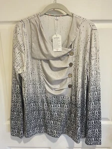 Exclusive Brand Women’s Top Blouse NWT Size XL X-LARGE Gray Black Geometric - Picture 1 of 6