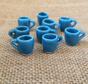 10 Mini blau Trichter Keramik Kaffeebecher Glas Puppenhaus Miniaturen Küche Deko - Bild 1 von 5