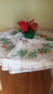 Christmas vintage lace Round Tablecloth 70" New ,Hand painted ,elegant  - Bild 1 von 12
