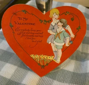TO MY VALENTINE Vintage Greeting Card EVERYBODY LOVES YOU Heart YOUNG COUPLE - Picture 1 of 5