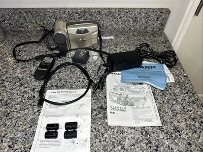 Vintage Sharp Viewcam VL-AH50U Hi-8 Camcorder VCR Video Transfer Tested & Workin - Image 1 of 4