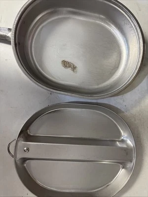 Wyott US Army Mess kit aluminum folding handle pan plate vintage old undated - Image 1 of 4