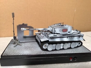 1/54 scale Ripmax C-RMX4351WW German Tiger 1 tank Radio control winter version  - Picture 1 of 5