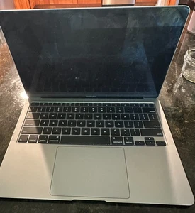 Apple MacBook Air 13" A2179 No Motherboard Parts or Repair no Power - Afbeelding 1 van 10