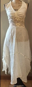 Vintage 70's Fairy Dress Crochet Creme Cottagecore Handkerchief Halter - Picture 1 of 3