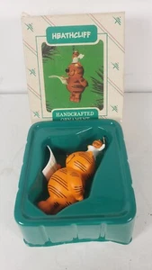 1986, Handarbeit, "Heathcliff", Punze Andenken Ornament - Bild 1 von 12