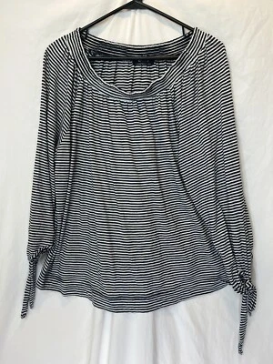 Top para mujer Chaps Petite azul y blanco a rayas elástico fuera del hombro grande Foto 1 de 3