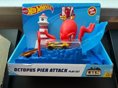 Hot Wheels City Octopus Pier Attack 2018 Mattel Play Set NIB - Image 1 of 4