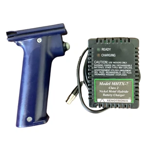 Kustom Signals Radar BATTERY HANDLE for Talon Talon II & Falcon Radar w/ Charger - Picture 1 of 7