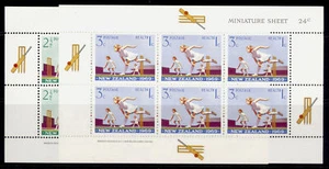 NEW ZEALAND QEII SG MS902, 1969 Health stamps mini sheets, NH MINT. Cat £13. - Picture 1 of 1