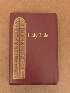 Holy Bible KJV GIANT PRINT Red Letter Concordance Regency 885CBG 1990 Burgundy - Picture 1 of 12