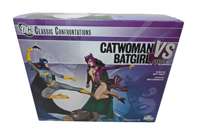 Catwoman vs Batgirl Statue DC Direct 738 of 1500 DC Classic Confrontations MISB - Image 1 of 4
