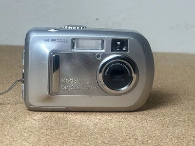 Kodak EasyShare CX7300 3.2 MP Digital Camera - Silver Parts Repair - Image 1 of 4