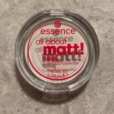 New Essence All About Matt! Fixing Compact Powder 8 g - Image 1 of 2