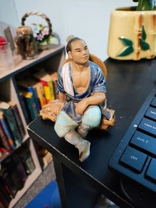Vintage Shiwan Wood Cutter "Lost in thought" 70's 4inx3.75x3in China Very Good - Picture 1 of 9