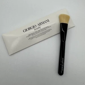Giorgio Armani Beauty Mini Foundation Brush NEW IN BOX - Picture 1 of 2