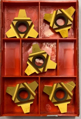 Carmex Carbide Threading Inserts 33U IR/L 2 ACME MXC QTY 5   0020700007 - Image 1 of 4