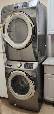 Washer /Dryer Set - Image 1 of 4