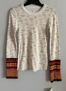 Free People Pullover Bündchen Thermo Oberteil Schmetterlingsmuster Damen Gr. XS Neu mit Etikett - Bild 1 von 5