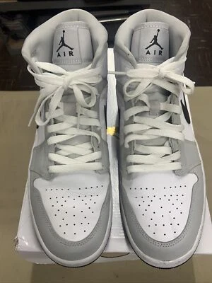 Nike Air Jordan 1 Gris Medio Niebla Negro Blanco Para Mujer Talla 12 Para Hombre Talla 10.5 con Caja Foto 1 de 4