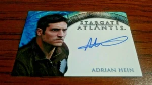Stargate SG 1 Heroes / Atlantis - Autograph - Adrian Hein as Replicator - Picture 1 of 2