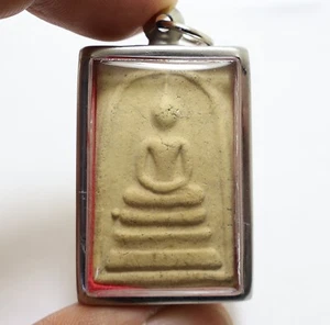 PHRA SOMDEJ 1972 WAT RAKANG LOTE DE 100 AÑOS BUDA TAILANDÉS AMULETO ÉXITO COLGANTE 3 - Imagen 1 de 7
