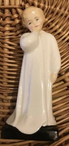 Vintage Royal Doulton Darling HN1319 Bone China 7.5" Figurine Nightgown - Picture 1 of 5