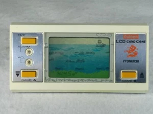 LCD card game Pyonkichi Gakken game watch 1982 - Picture 1 of 12