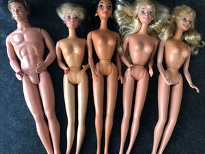 Muñecas Barbie lote de 5 muñecas desnudas vintage y modernas, Malasia, Filipinas, China - Imagen 1 de 17