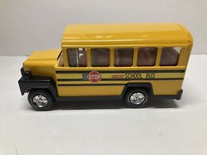 Buddy L School Bus by Imperial Toys (2005) Yellow School Bus Metal